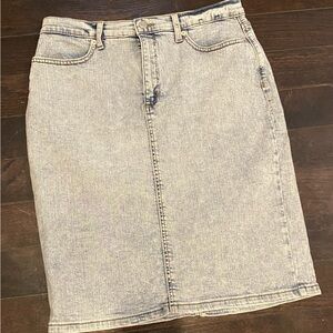 Banana Republic Light Blue Denim Pencil Skirt